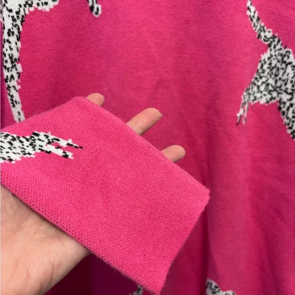 Pink Sweater with Cheetah Design - Picture 4 of 4